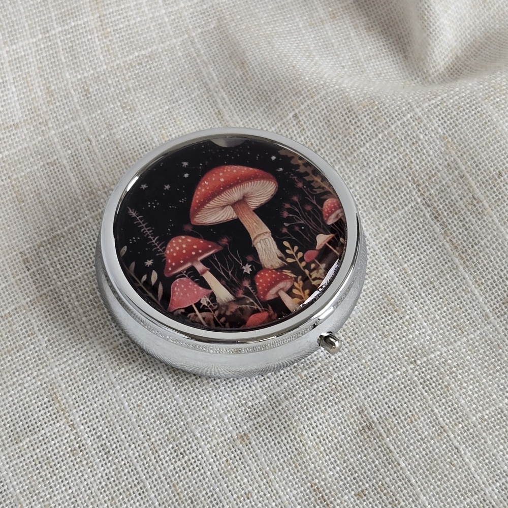 Mushroom Design Silver Pill Box